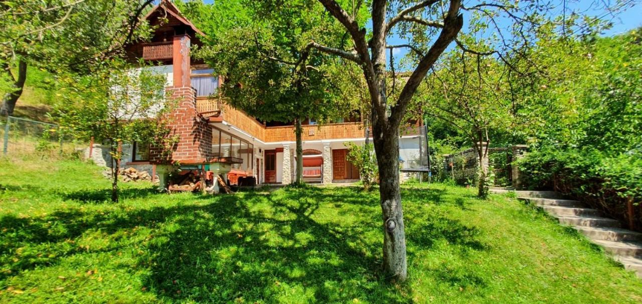 Casa Colt De Rai Villa เบรโซย ภายนอก รูปภาพ